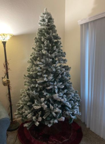 Exclusive White S Effect Artificial Christmas Tree photo review