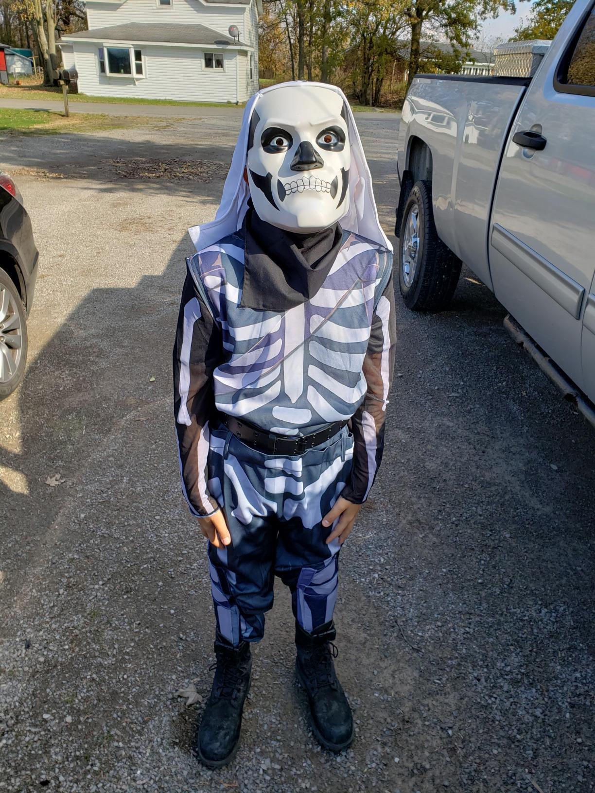 Fortnite Skull Trooper Costume photo review