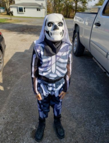 Fortnite Skull Trooper Costume photo review