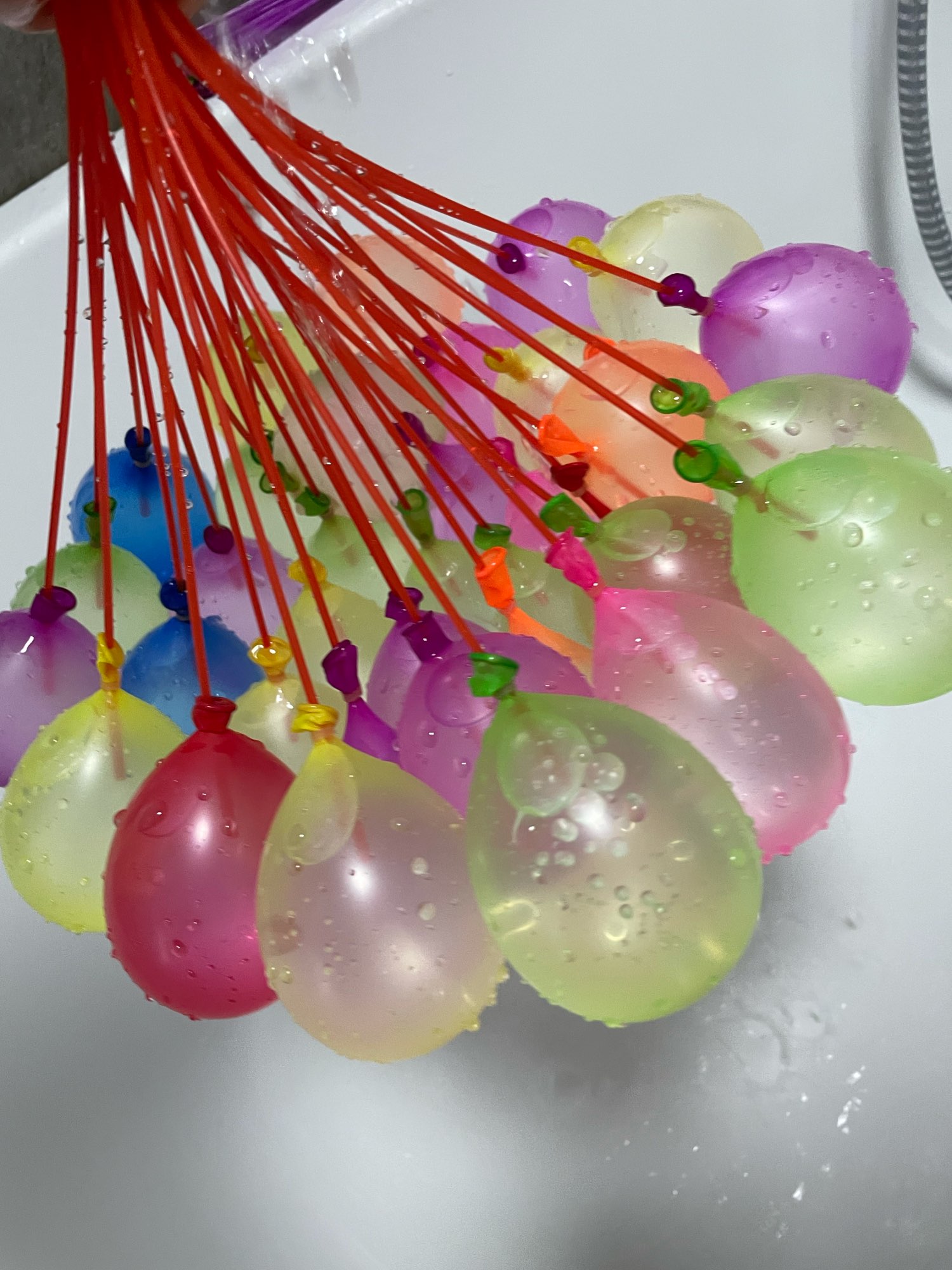 Magic Rapid Fill Water Balloons photo review