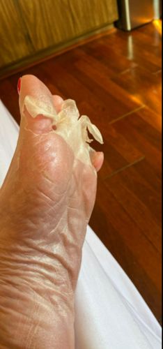 Ultimate Foot Peeling Mask photo review
